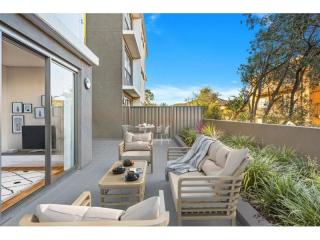 View profile: Modern Apartment with Spacious Terraces and Secure Parking