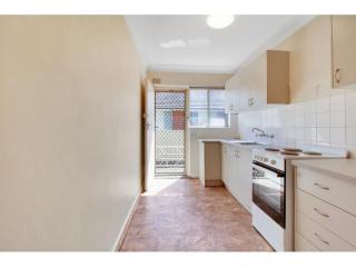 View profile: Comfortable Two-Bedroom Living in a Quiet Complex