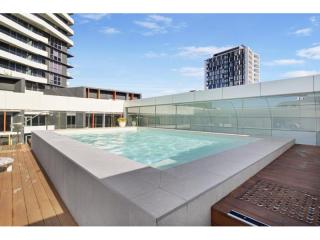 View profile: Modern Coastal Living with Ocean Views & City Convenience
