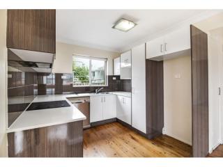 View profile: Spacious CBD Living with Comfort and Convenience
