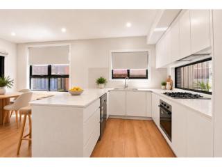 View profile: Brand-New Ultra Modern Living