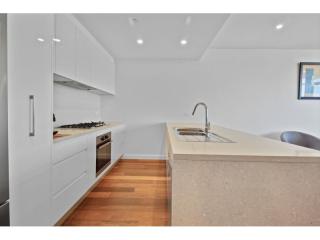 View profile: Modern Coastal Living with Ocean Views & City Convenience